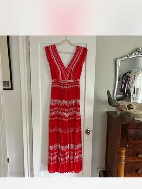 self portrait red embroidered maxi dress self portrait red embroidered midi dress Red Bow Embroidered Midi Dress self-portrait-US